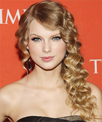 5 svečanih frizura Taylor Swift