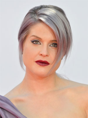 Svečane frizure i šminka poznatih na dodjeli nagrada Emmy